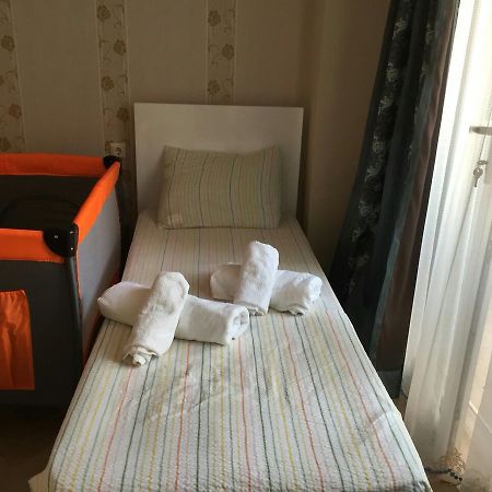 Paradise Apartment Батуми Екстериор снимка