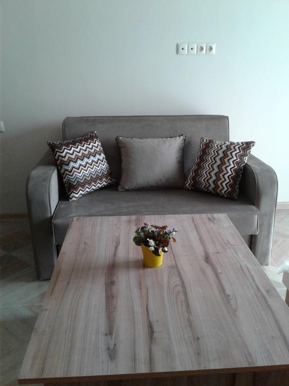 Paradise Apartment Батуми Екстериор снимка
