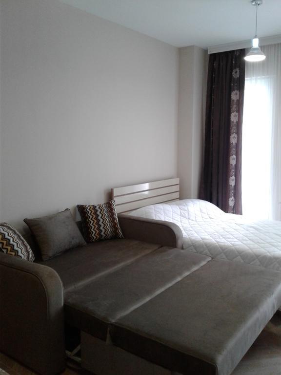 Paradise Apartment Батуми Екстериор снимка