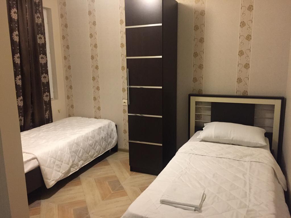 Paradise Apartment Батуми Екстериор снимка
