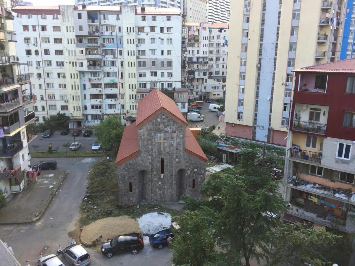Paradise Apartment Батуми Екстериор снимка