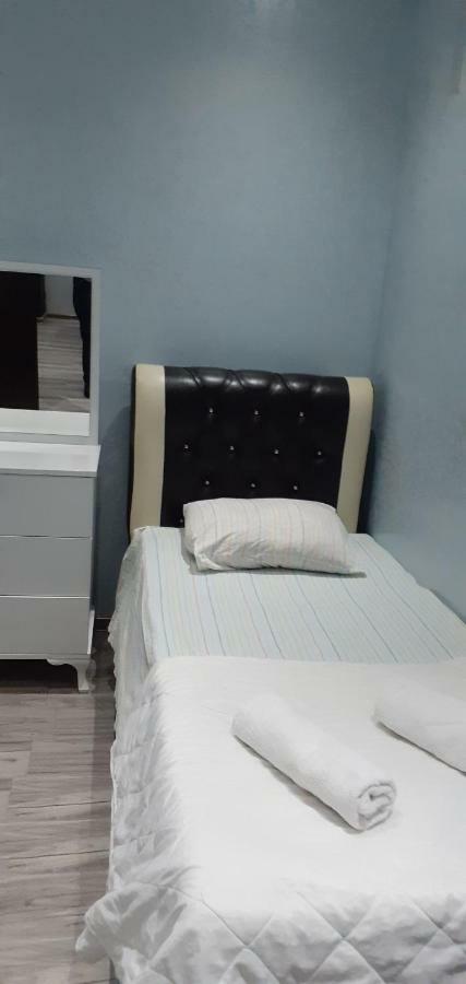 Paradise Apartment Батуми Екстериор снимка