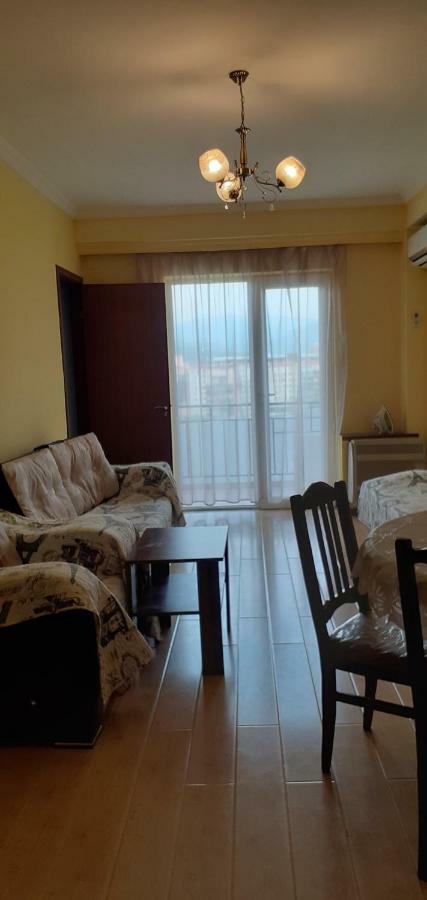 Paradise Apartment Батуми Екстериор снимка