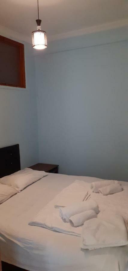 Paradise Apartment Батуми Екстериор снимка