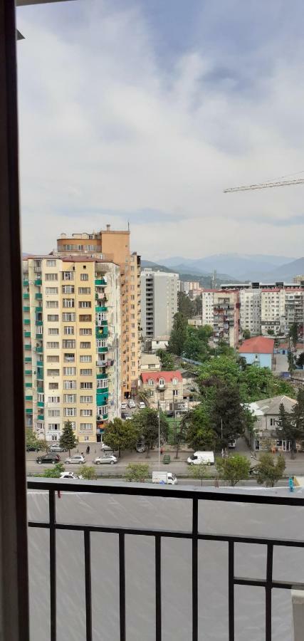 Paradise Apartment Батуми Екстериор снимка